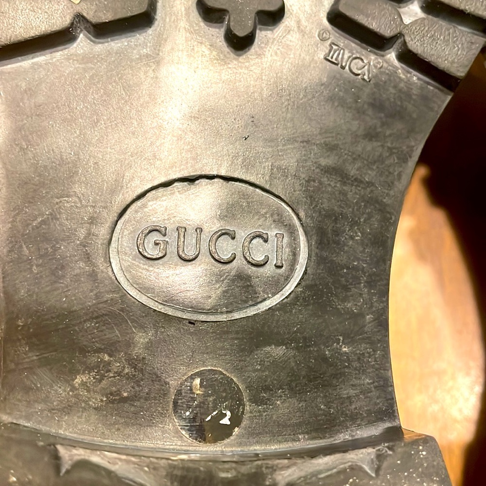 🦋 Gucci 🦋 - Picture 8 of 10